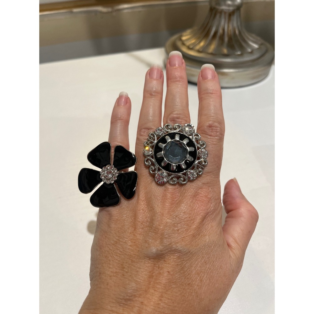 Black Enamel Flower & Ornate Rhinestone Medallion Statement Ring Set Silver Tone